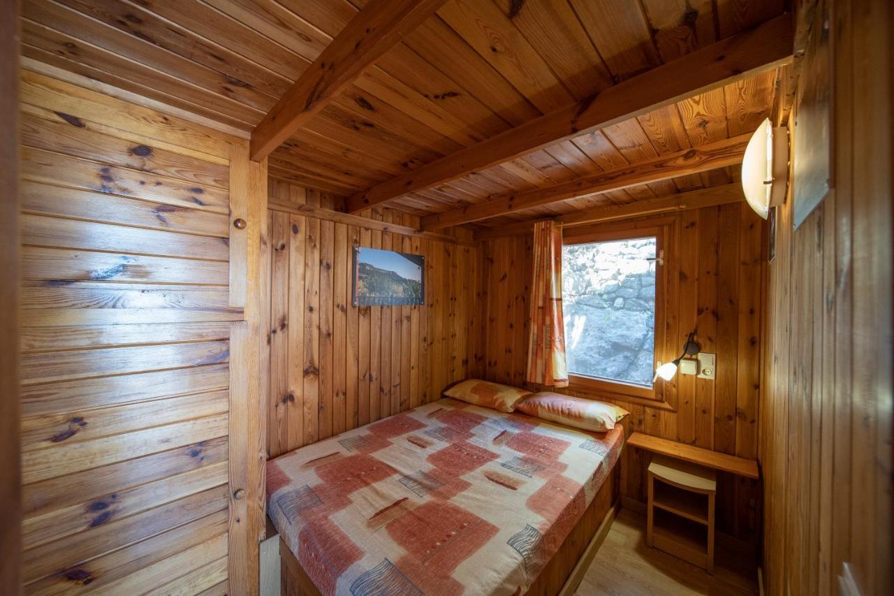 Camping Bungalow Serra De Prades Resort Vilanova de Prades 외부 사진
